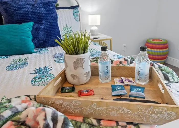 Suite Flamingo Pointe With Shared Pool